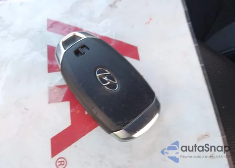 2022 Hyundai Elantra Sel z USA, uszkodzony, nr VIN KMHLS4AG7NU339957